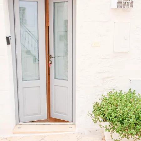 La Casa Di Nife By In Puglia Service Apartment *